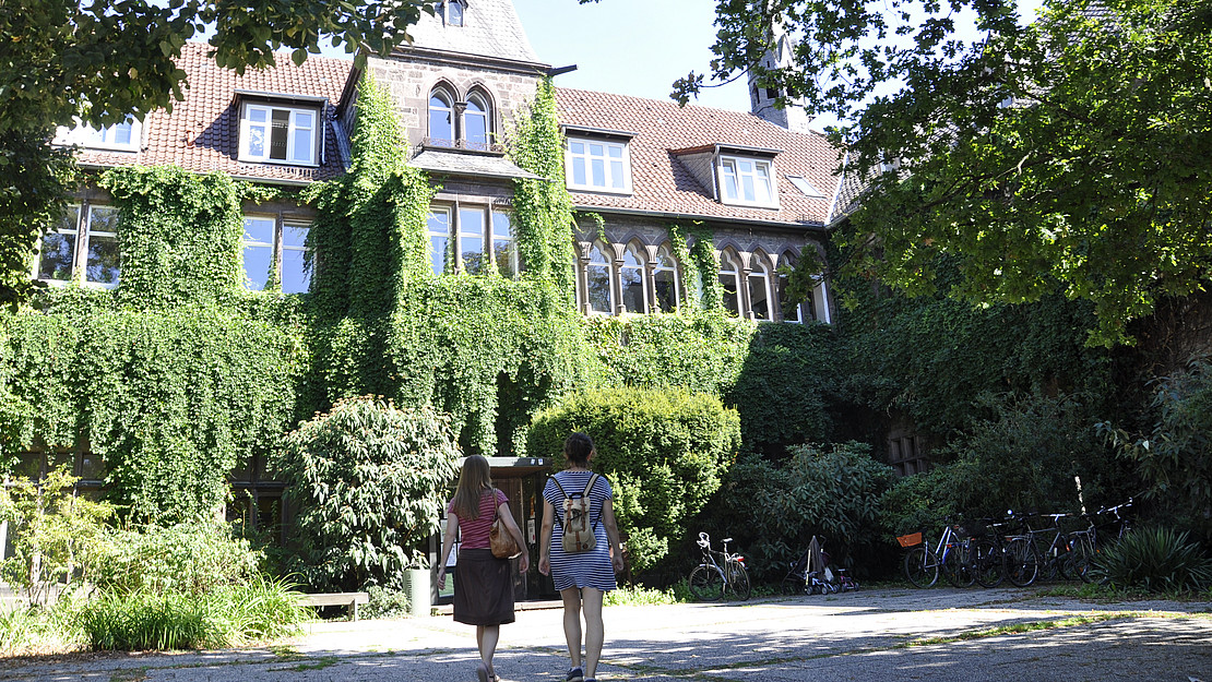 Das Foto zeigt den historischen Campus in Witzenhausen. Foto: Uni Kassel