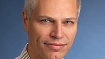 Das Foto zeigt Prof. Dr. Andreas Ziegler