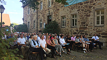 Visitors to the ceremony. 